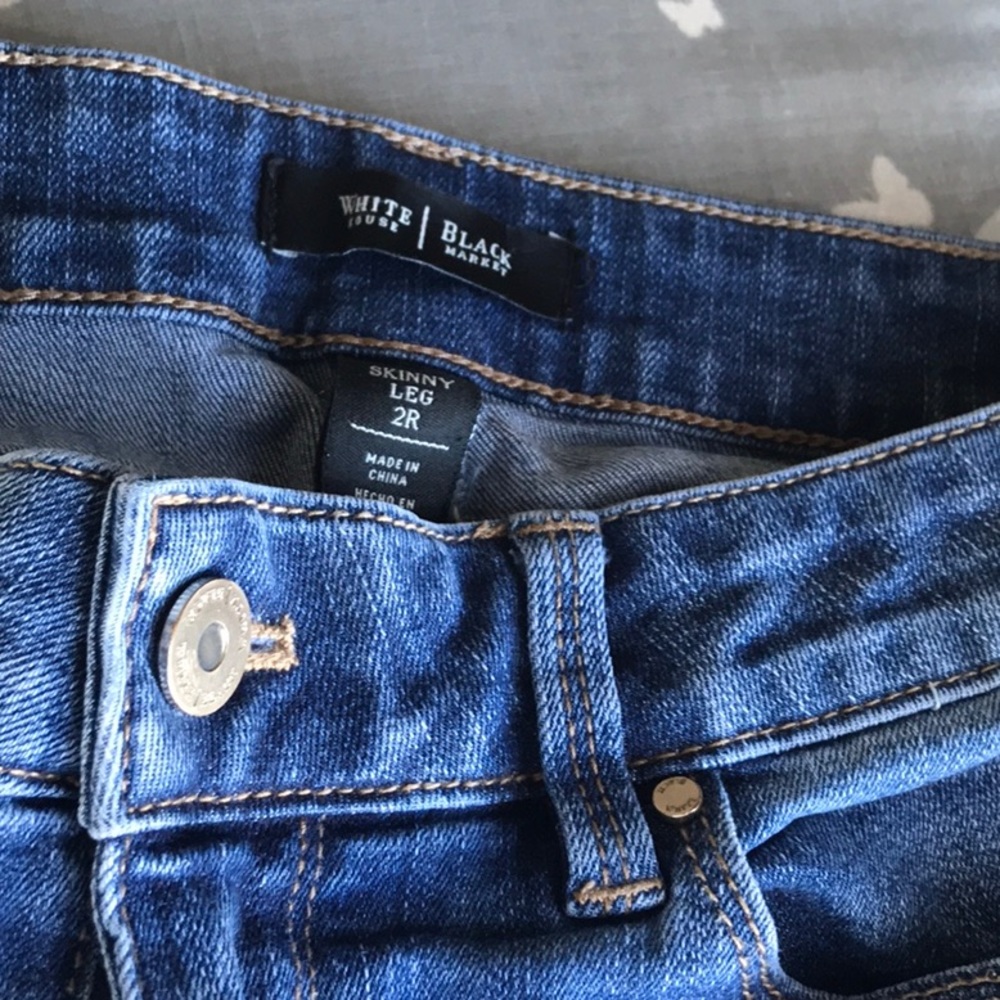 Blue jeans with silver thread detail